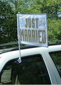 Amscan Romantic Just Married Car Flag Oro bianco