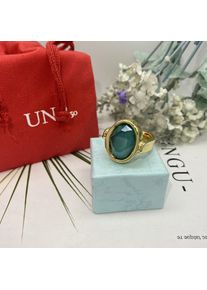 2023 European and American Simple Design Emerald ring Romantic Holiday Jewelry Gift Bag