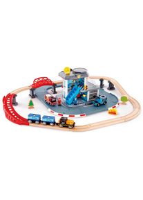 HAPE Spielzeug-Eisenbahn »Notfall Hauptquartier«, Mit 2 Fahrzeugen Mit Licht & Sound bunt, Feuerwehr- und Polizeistation mit Bahn- und Rennstrecke