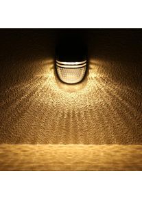 Solar Outdoor Garden Decorative Waterproof LED Wall Light, Type 2