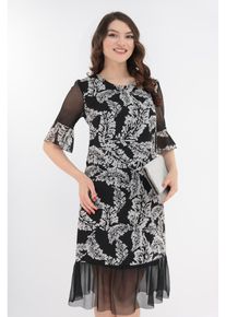 Rochie lejera cu imprimeu floral maxi alb si volanas la tiv