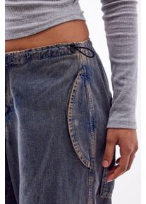 BDG Urban Outfitters Cargojeans Maat 32 Lila