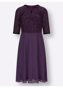 Damen Spitzenkleid mit weitem Rockteil in traube ,Größe 46, WITT, 100% Polyester. Spitze: 90% Polyamid, 10% Elasthan
