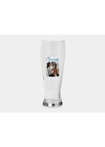 Verre à bière blanche, portrait
