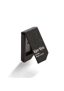 Kjaer Weis Red edition packaging