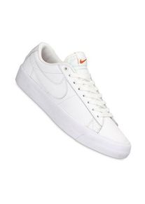 NIKE SB Blazer Low Pro GT Iso Schoen triple white US 5.5