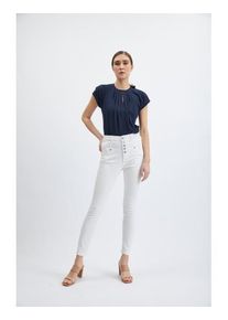 Fehér női skinny fit farmer
