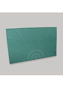 1 Large cutting mat, 150 x 90 cm, self-healing green