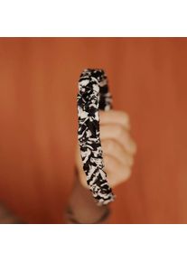 Elisabeth Oriental Black White