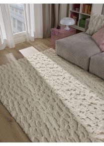 benuta Pop Faux Fur Rug Immy Cream 60x120 cm - Stylish Faux Fur Rugs