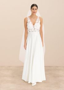 Brautkleid aus glänzendem Satin mit Blumen-Applikation, weiß, Größe 38, bonprix