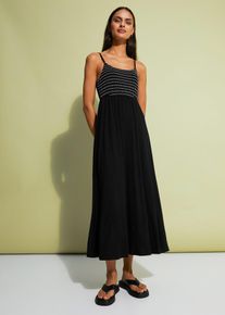 Mellanl&aring;ng kl&auml;nning med broderi - svart - storlek 44/46 (L) - bonprix