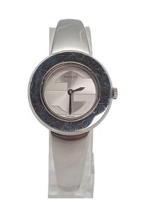 Gucci Analog Watch Women, One Size, silver-colored
