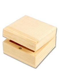Houten doosje / juwelendoosje van dennenhout Afmeting 6 x 6