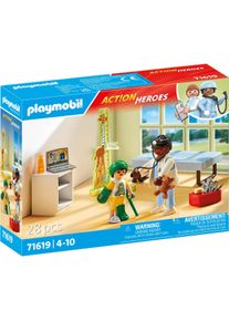 Playmobil Kinderarzt mit Teddyb&auml;r (71619, Playmobil Action Heroes)