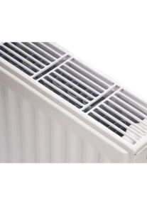 Termo Teknik radiator C4 22-600-1300 - 1300 C 4x 1/2. Inkl L-baeringer og tilbehørspose, Heizkörper