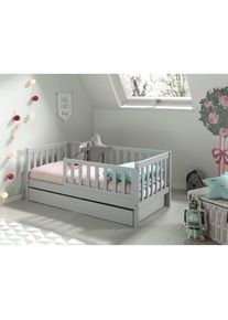 Vipack, Kinderbett &raquo;Junior, Kiefermassiv mit umlaufenden Sprossengitter und Rolllattenrost&laquo; B/H/T ca. 148x60x76cm, mit niedrigem Betteinstieg, 