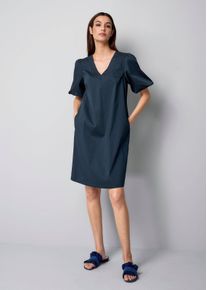 Kleid mit V-Ausschnitt in marine - Alba Moda