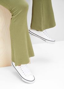 Sneaker aus Baumwoll-Canvas, wei&szlig;, Gr&ouml;&szlig;e 36, Vegan, bonprix