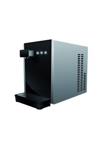 ich-zapfe Waterdispenser, bruiswater machine, sodamaker, carbonator - TWIST 80, op tafel