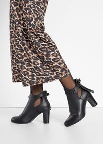 Stiefeletten mit Cut-Outs, schwarz, Gr&ouml;&szlig;e 42, Vegan, bonprix