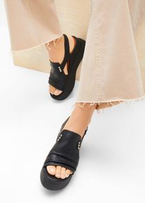 bonprix Női Mustang plateau szandál, fekete, 38