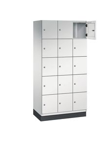 C+P Vijfvoudige locker Cambio, 3 compartimenten, lichtgrijs, plaatstalen deur, b = 900 mm, 15 vakken