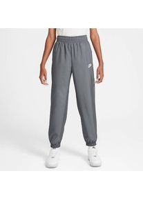 Nike Sportswear , Jugendliche , Sporthose »K NSW CLUB WVN JGGR LBR« , SMOKE GREY/WHITE , N-Gr , S (128/134) -N-Gr , S (128/134) , Sporthose von Nike
