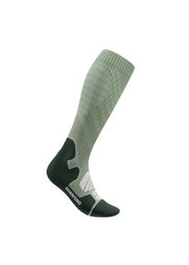 Bauerfeind , Sportsocken »OUTDOOR MERINO COMPRESSION SOCKS« , green-L , 39-42 , 39-42 , Durchblutungsförderung und Verbesserung der Muskelökonomie