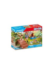 Playmobil Super-Sets - Nach dem absolvierten Hundetraining bekommen die Hunde ihre Belohnung.