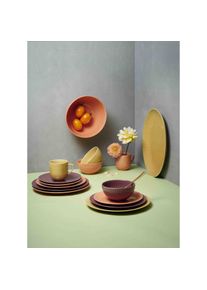 Aida Life in Colour - Confetti - Bordeaux dessert plate w/relief porcelain (13362), Teller, Rot