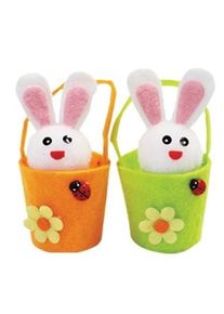 2 lapins décoratifs dans un panier en feutre