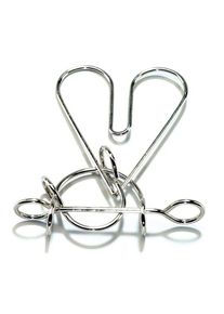 Eureka Racing Wire Puzzle #17