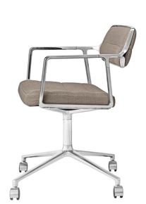 Vipp 453 / Vipp453 chaise pivotante Swivel Chair Vipp Dark sand textile / cadre en aluminium poli avec roulettes