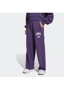 adidas Sportswear, Damen, Sporthose &raquo;SAISON ESSENTIALS COLLEGE TYPOGRAPHIE KIDS&laquo;, Aurora Plum / White, 128 - N-Gr, Hose mit weitem Bein und College-