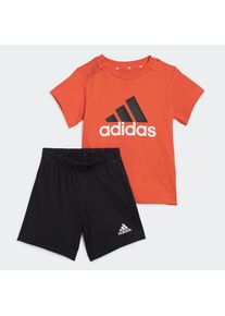adidas Sportswear, Unisex, Trainingsanzug &raquo;ESSENTIALS ORGANIC COTTON AND SET&laquo; 2 Stk., Bright Red / Black, 62, Ein sportliches Set aus T-Shirt und 