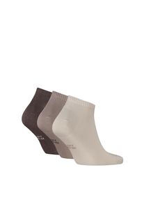 Puma, Damen, Sneakersocken &raquo; UNISEX LOGO SNEAKER&laquo; 3 Paar tlg., neutral-braun, 43-46, Socken von Puma