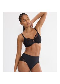 Triumph Minimizer-BH &raquo;Comfort Contour&laquo; verkleinert die Brust optisch, Spitze, Mesh, weich