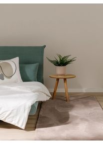 benuta Basic Tekoturkismatto Furry Taupe 80x250 cm Taupe El&auml;inaiheet,Yksiv&auml;rinen