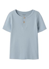 Kurzarmshirt name it "NMMKAB TOP NOOS", M&auml;dchen, Gr. 122/128, blau (blau fog), Feinripp, Obermaterial: 57% Baumwolle, 38% Modal, 5% Elasthan, unifarben, regular fit normal, Rundhals, abgesteppte Kante, Shirts Kurzarmshirt, Baumwollmischung, kurze Knopfleiste