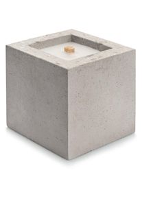 Cube de feu en b&eacute;ton