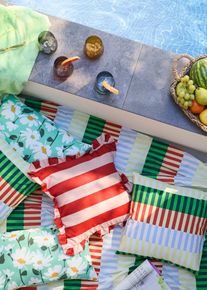 bonprix față de pernă cu model &icirc;n dungi și volănașe, roşu, 40/40 cm