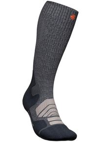 Sportsocken Bauerfeind "Outdoor Merino Compression Socks", Herren, Gr. 42-45, grau (lava grau, l), Obermaterial: 54% Polyamid, 37% Wolle, 9% Elasthan, Socken Sportsocken, mit Kompression, f&uuml;r Herren