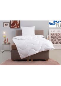 Microfaserbettdecke + Microfaserkissen OTTO HOME "Mailo, Bettdecke 135x200 cm, 155x220 cm", wei&szlig;, B/L: 135cm x 200cm Anzahl Teile 1, B/L: 80cm x 80cm Anzahl Teile 1, Art Bezug: Microfaser Bezug F&uuml;llung: Polyester, 4-Jahreszeiten, Bezug: 100% Polyester. F&uuml;llung: 100% Polyester, Bettwaren-Sets, Microfaserbettdecke + Microfaserkissen, 2-tlg., Set mit Kissen 80x80 cm, Sommer, Winter