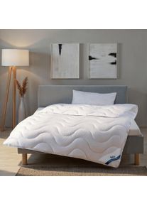 Bettdecke + Kopfkissen Beco "Sale, 2-Tlg. Set, Bettdecken-Set mit Klimafaserf&uuml;llung &ndash; Atmungsaktiv", wei&szlig;, B/L: 135cm x 200cm Anzahl Teile 1, B/L: 40cm x 80cm Anzahl Teile 1, Bezug: Polyester F&uuml;llung: Kunstfaser, normal, Bettdecken Bezug: 100% Polyester. Kopfkissen Bezug: 100% Polyester. Bettdecken F&uuml;llung: 100% Polyester. Kopfkissen F&uuml;llung: 100% Polyester, Bettwaren-Sets, Bettdecke + Kopfkissen,