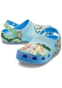 Clog Crocs "Bluey Multi Classic", M&auml;dchen, Gr. 24, blau (multifarben), Croslite&trade;, Schuhe Clog, Sommerschuh, Hausschuh, Strandschuh mit s&uuml;&szlig;en Tiermotiven