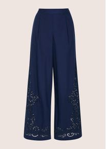 Madeleine Mode Culotte MADELEINE "Culotte Sommerhose mit Lochstickerei", Damen, Gr. 18, N + K Gr, blau (marine), Obermaterial: 100% Baumwolle CO., Modern, weit, Hosen Culotte, Weite Hose mit Lochstickerei