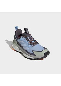 Wanderschuh adidas terrex "FREE HIKER 2.0 LOW GORE-TEX", Damen, Gr. 42, globlu, crsk, auon, Synthetik, Textil, Schuhe Wanderschuh, wasserdicht dank Gore-Tex Membrane