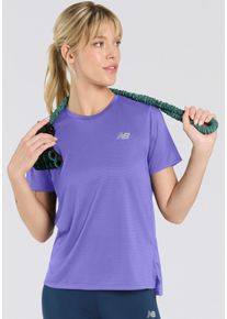 Laufshirt New Balance "Sports Essentials T-Shirt Womens TOP-36327", Damen, Gr. S, electric pur, Web, Obermaterial: 100% Polyester, regular fit normal, Rundhals, eingesetzt normaler Saum, Shirts Laufshirt, Regular Fit Passform, Kurzarm, mit seitlichen Schlitzen