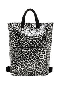 Rucksack SURI FREY "Rucksack SFY SURI Sports Jessy-Lu", Damen, Gr. B/H/T: 34cm x 40cm x 15cm, schwarz (schwarz, wei&szlig; 103), Obermaterial: 60% Polyurethan PU. 40% Polyester PES., Rucks&auml;cke Rucksack